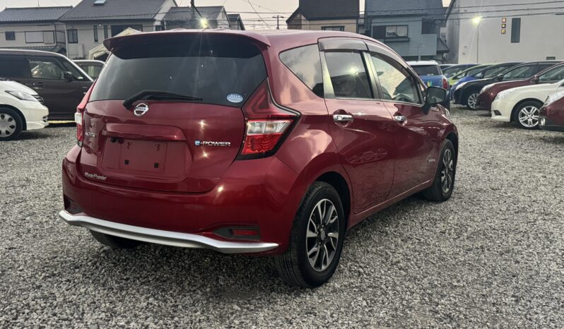 
								2017 Nissan Note full									
