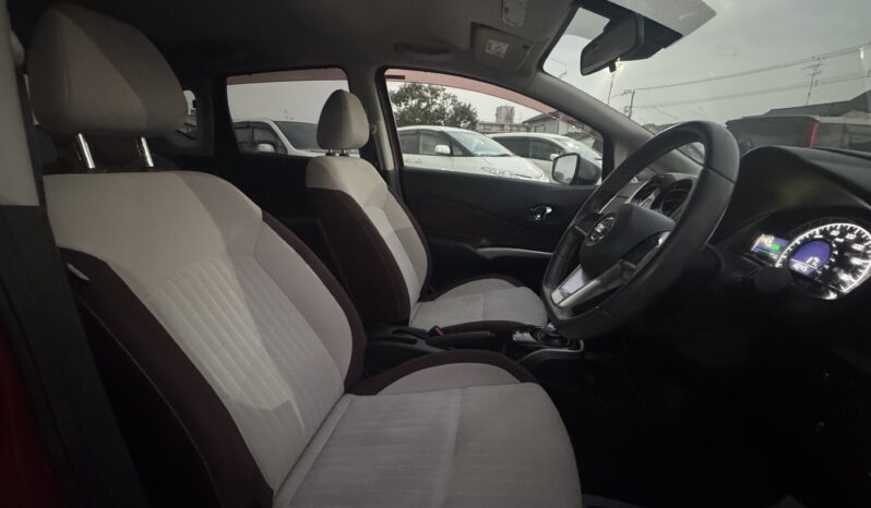 
								2017 Nissan Note full									