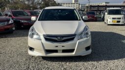 
										2010 Subaru Legacy Wagon full									