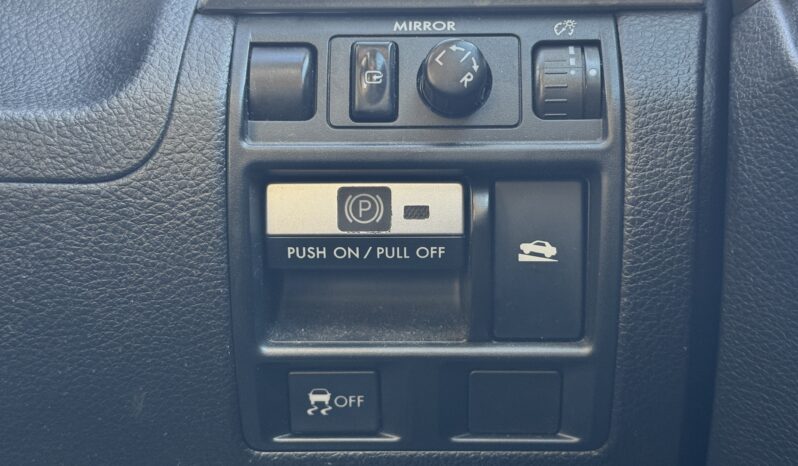 
								2010 Subaru Legacy Wagon full									