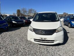 
2009 Honda Freed full									