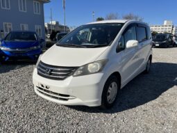 
2009 Honda Freed full									