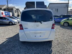 
2009 Honda Freed full									