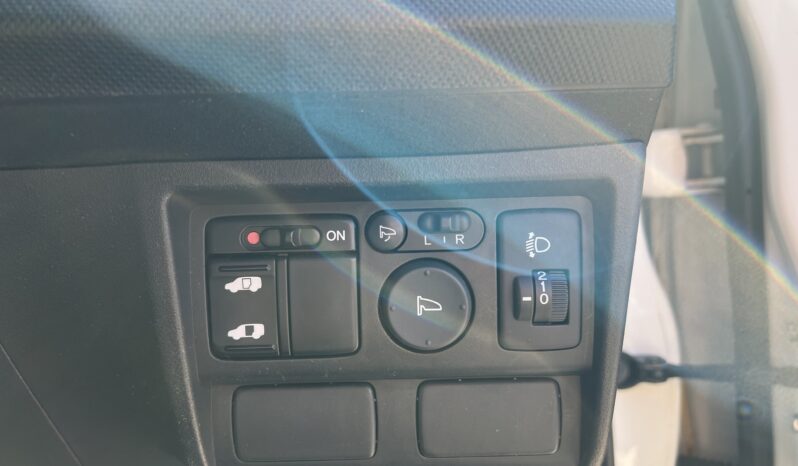 
2009 Honda Freed full									