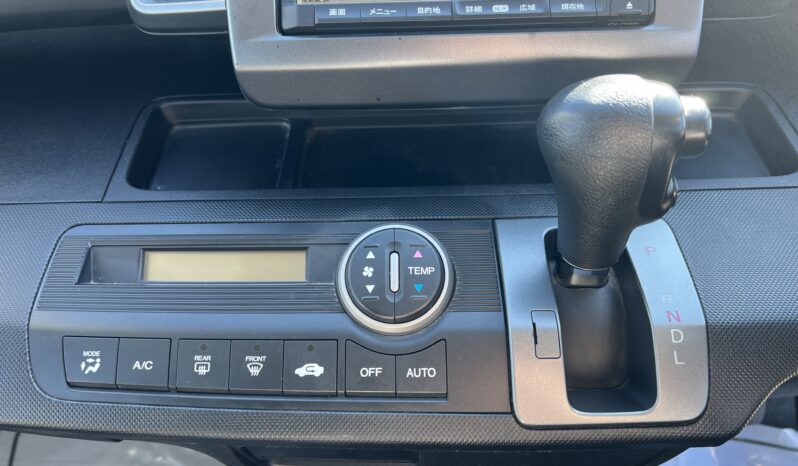 
2009 Honda Freed full									