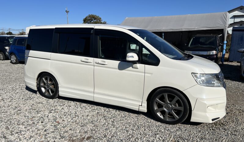 
								2010 Stepwagon Spada full									
