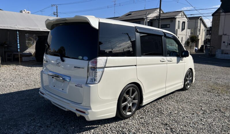 
								2010 Stepwagon Spada full									