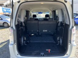 
										2010 Stepwagon Spada full									