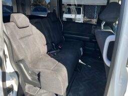 
										2010 Stepwagon Spada full									