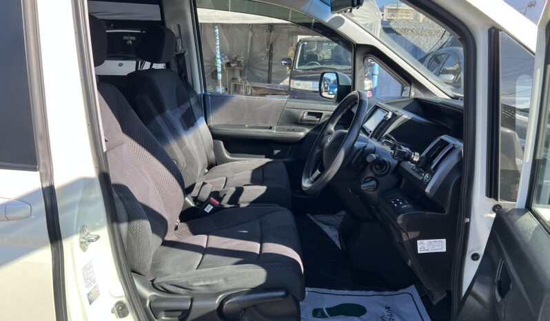 
								2010 Stepwagon Spada full									