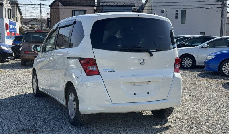 
2009 Honda Freed full									