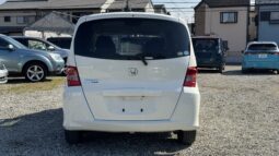 
2009 Honda Freed full									