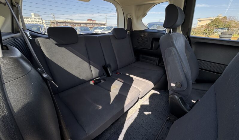 
2009 Honda Freed full									