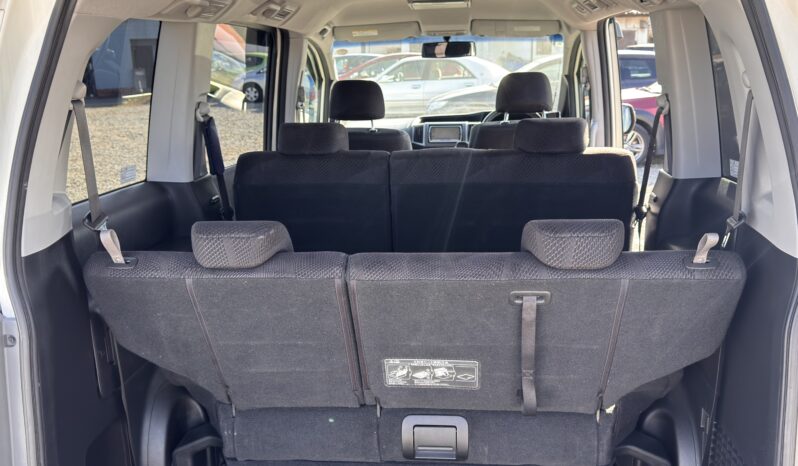 
Honda Stepwagon Spada 2010 full									