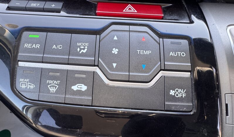 
Honda Stepwagon Spada 2010 full									