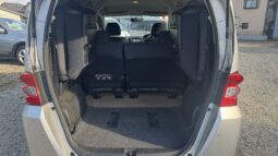 
2009 Honda Freed full									