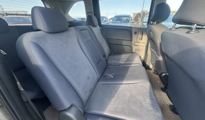 
2009 Honda Freed full									