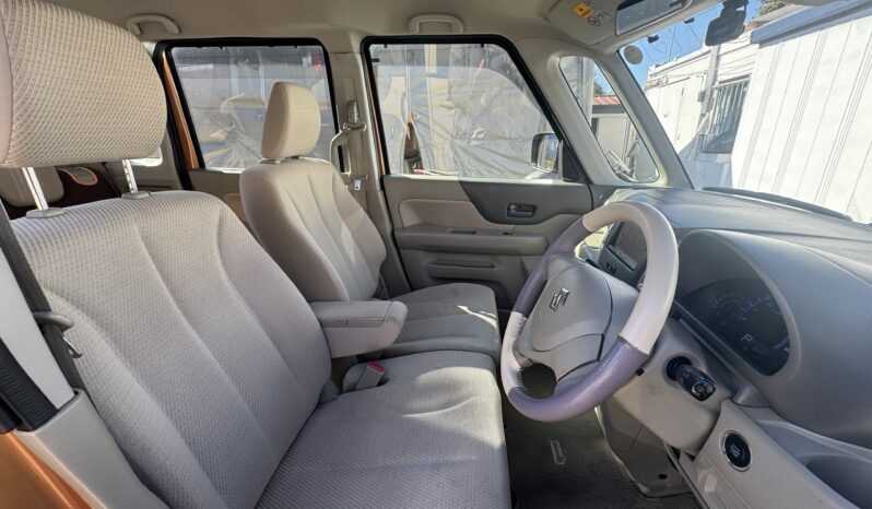 
2013 Suzuki Spacia full									