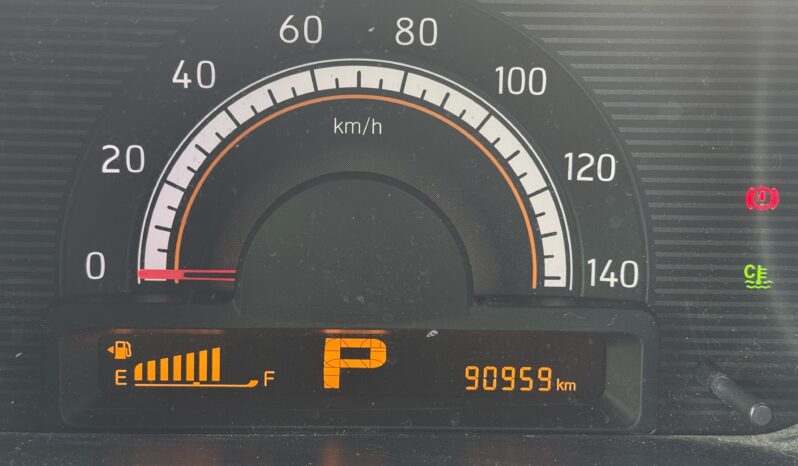 
2014 Nissan Moco full									