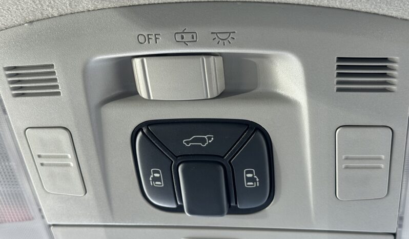 
2009 Toyota Vellfire full									