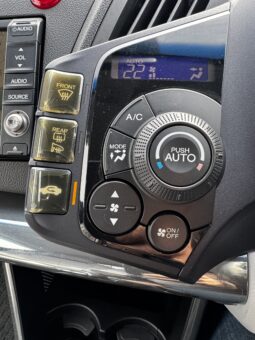 
2010 Honda CR-Z full									