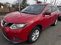 
2015 Nissan X-Trail 4X4 full									