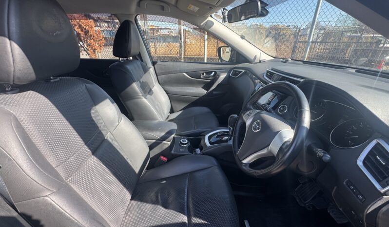 
2015 Nissan X-Trail full									