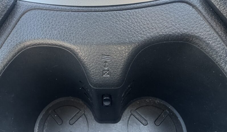 
2015 Nissan X-Trail full									