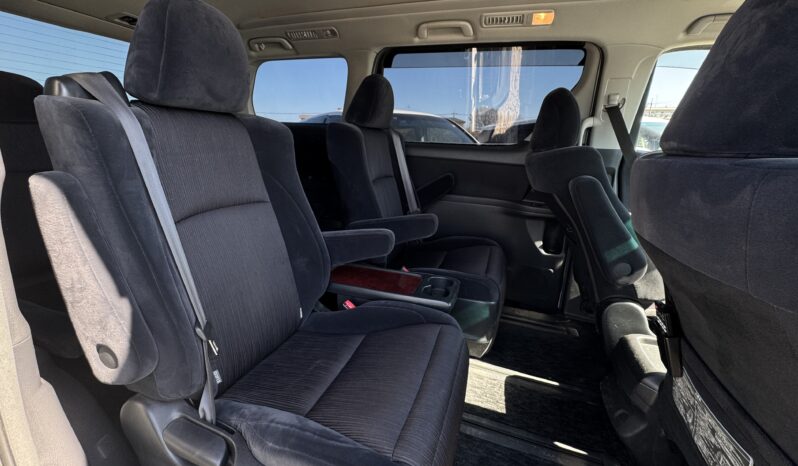 
2009 Toyota Vellfire full									