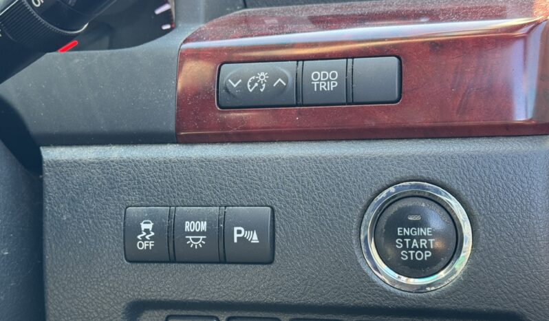 
2009 Toyota Vellfire full									