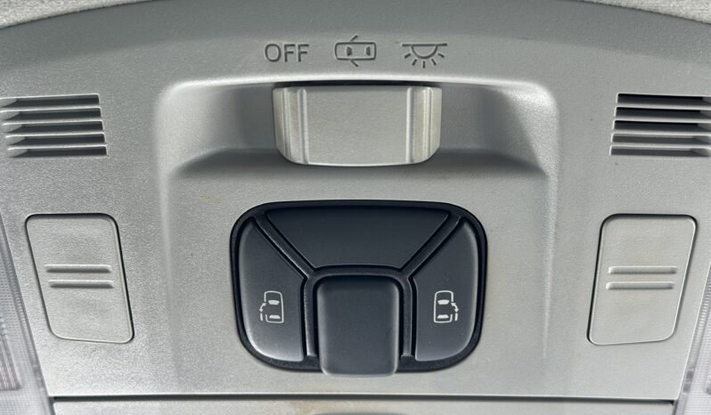 
2009 Toyota Vellfire full									