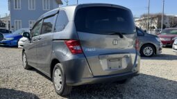 
2011 Honda Freed full									