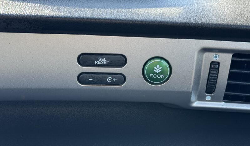 
2011 Honda Freed full									