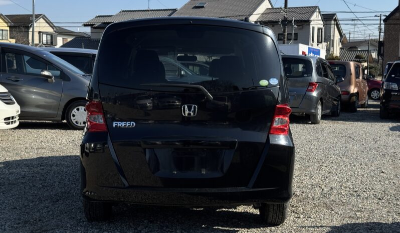 
2010 Honda Freed full									
