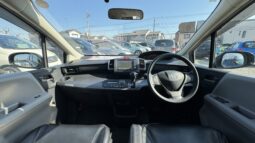 
2010 Honda Freed full									