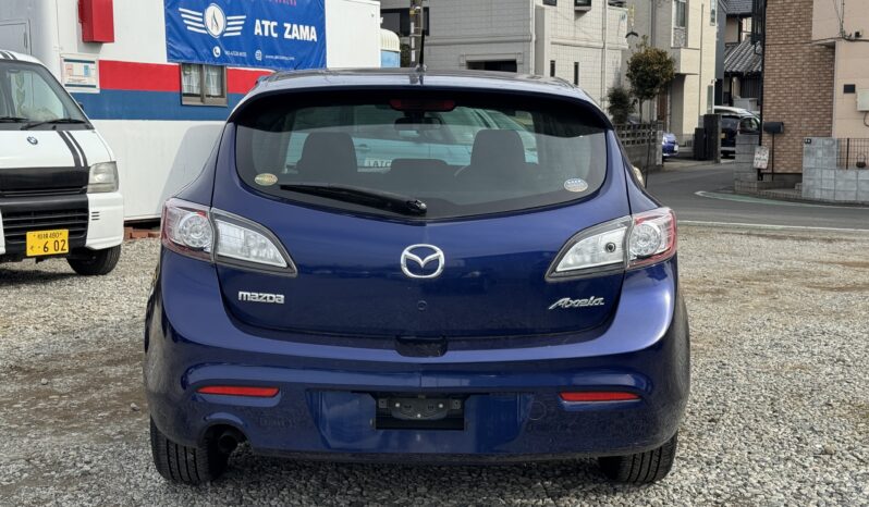 
2010 Mazda Axela full									