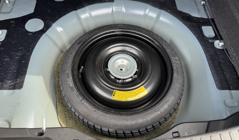 
2010 Mazda Axela full									