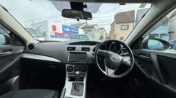 
2010 Mazda Axela full									