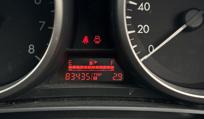 
2010 Mazda Axela full									