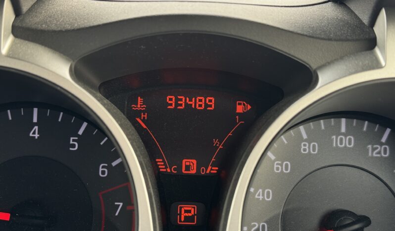 
2011 Nissan Juke full									