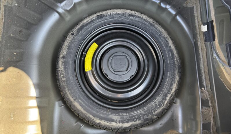 
2010 Nissan Juke full									