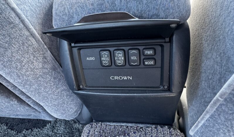 
1997 Toyota Crown Royal Crown full									