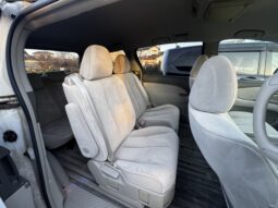 
2007 Toyota Estima full									