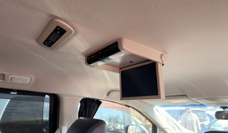 
2011 Nissan Elgrand full									