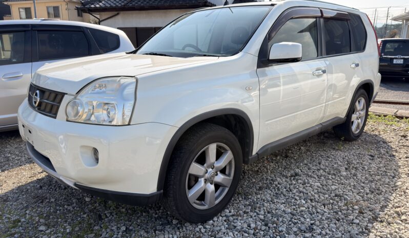 
2008 Nissan X-Trail full									