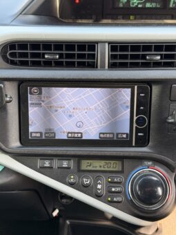 
2013 Toyota Aqua Hybrid full									