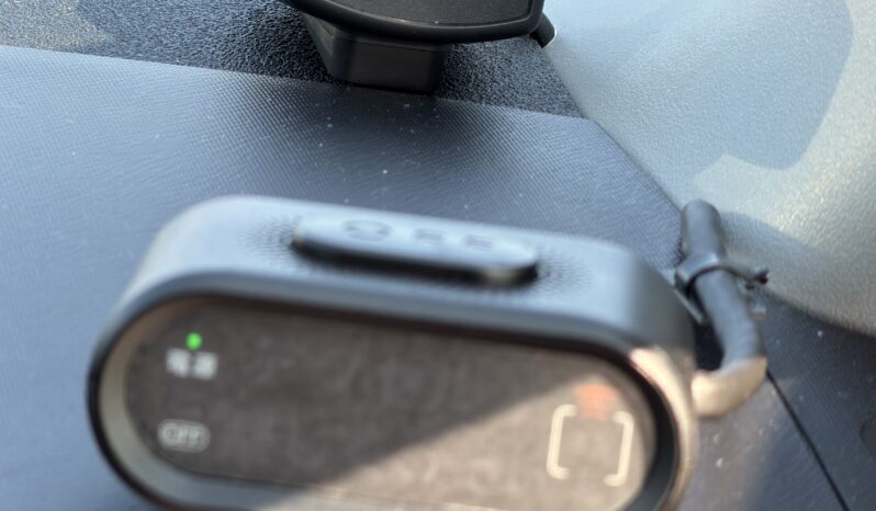 
2013 Toyota Aqua Hybrid full									